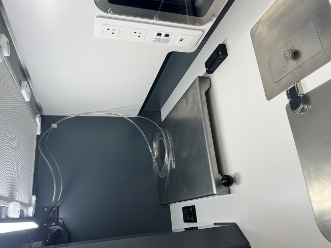 shielded isolator worktop.jpg